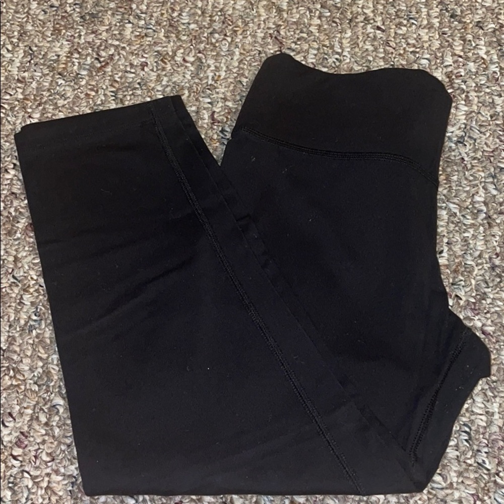 Women’s Pink Yoga Victoria Secret Capri Leggings